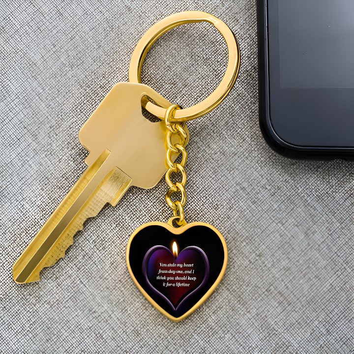 Graphic Heart Keychain -Valentine's Day Gift - www.gemmacraft.com