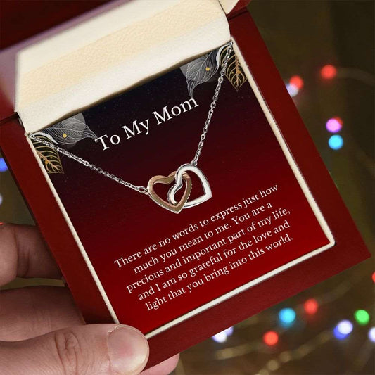 To My Mom. Interlocking Hearts Necklace. - www.gemmacraft.com. Gift to mother. Gold, stainless steel